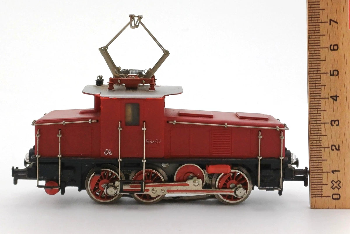 Märklin – Locomotiva elettrica scala H0 3001 E63 (DB) rossa