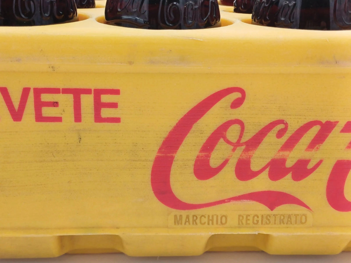 Coca-Cola – Cassetta originale con 24 bottiglie in vetro – 1977