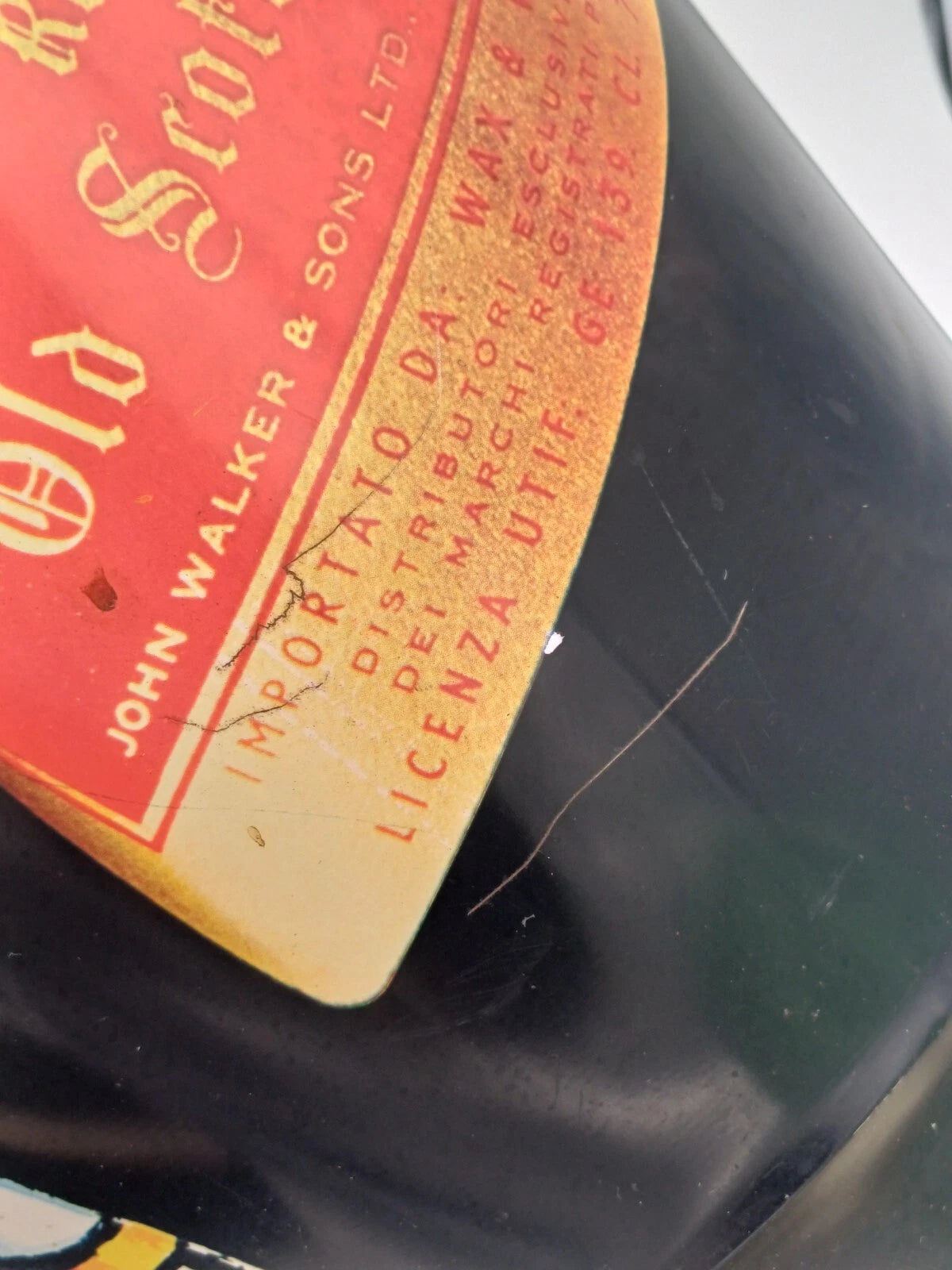 Johnnie Walker Red Label – Bidone pubblicitario in latta
