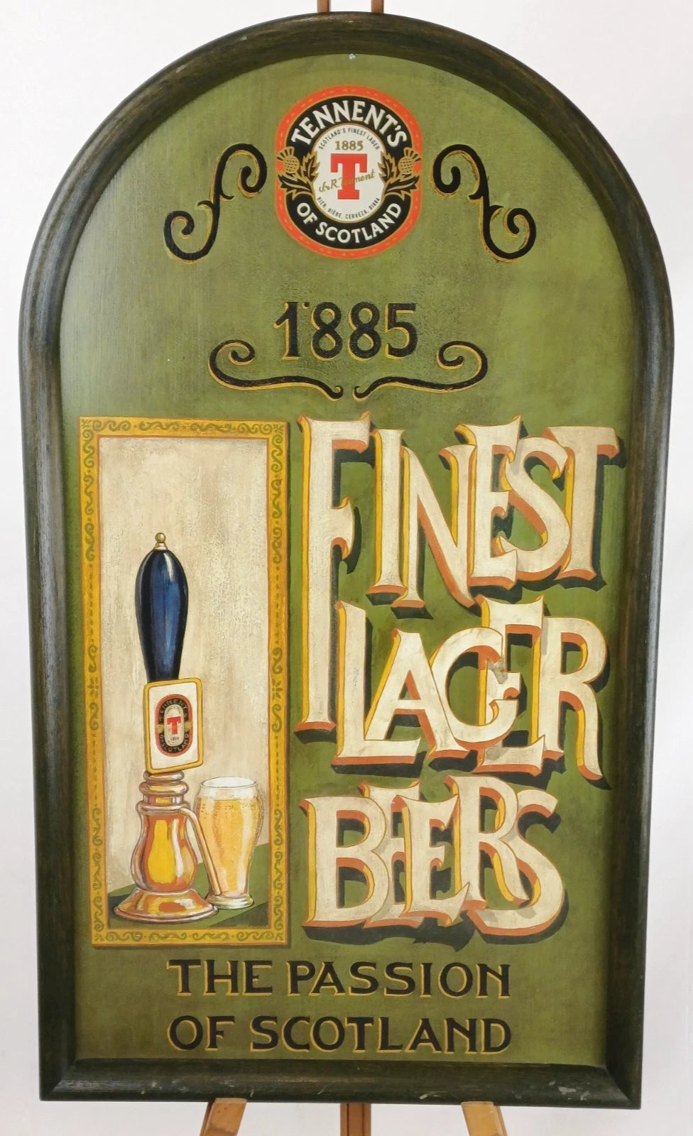 Tennent's Finest Lager Beers 1885 – Insegna pubblicitaria da bar
